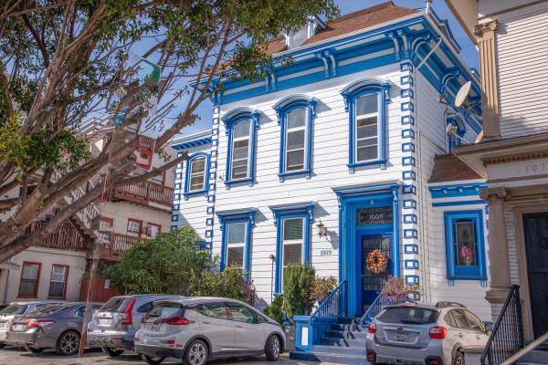 1BR/1BA Apartment · Oakland
