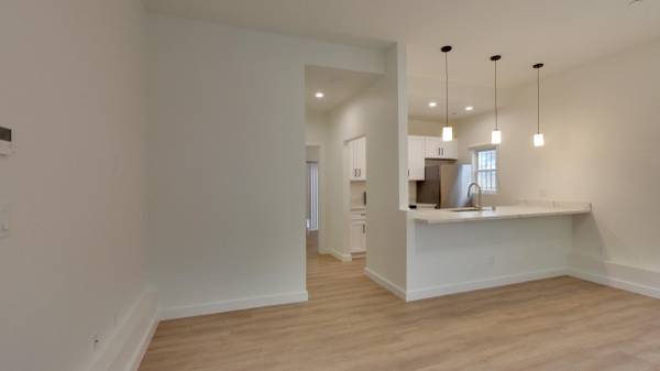1BR/1BA Apartment on La Playa Street A · San Francisco photo 5