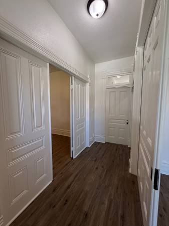 2BR/2BA Single Family House · Hollister photo 4