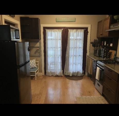 0BR/1BA In Law Adu · Sebastopol photo 4