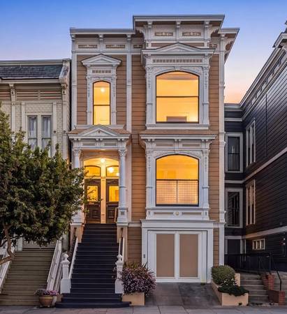 2BR/1BA Apartment on Washington Street · San Francisco photo 2
