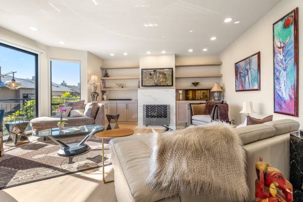 3BR/3BA Townhouse · Oakland photo 4