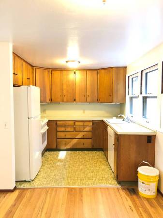 4BR/2BA Single Family House · Moraga photo 2