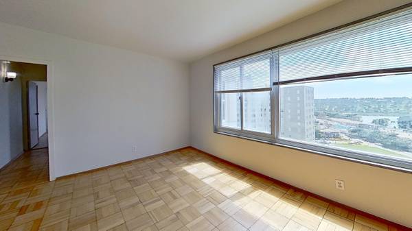 Apartments on Serrano · San Francisco