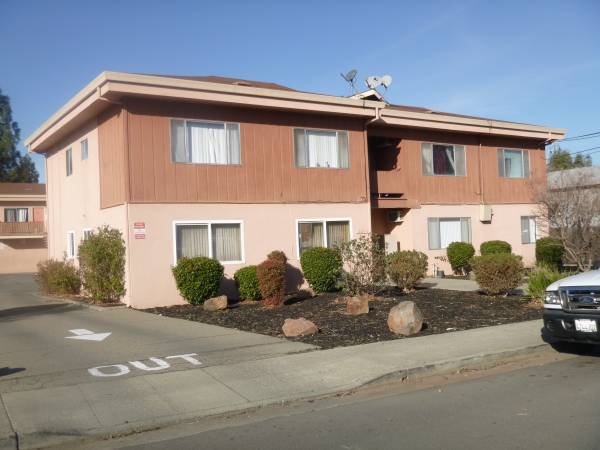 2BR/1BA Apartment · Livermore