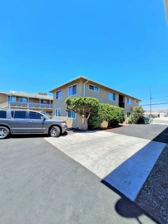 2BR/1BA Apartment on N. 7th St · San Jose photo 3