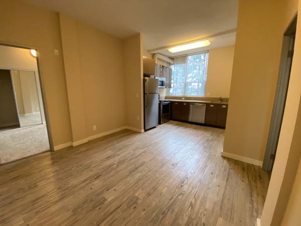 Apartments on Carlos Bee · Hayward