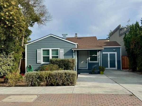 3BR/2BA Single Family House on Waltermire St · Belmont