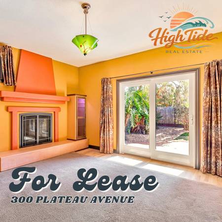 3BR/2BA Single Family House on Plateau Avenue · Santa Cruz