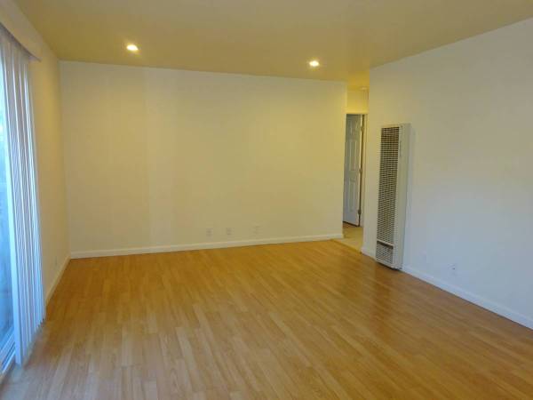 1BR/1BA Apartment · Concord photo 2