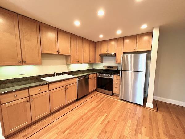 1BR/1BA Duplex · San Francisco