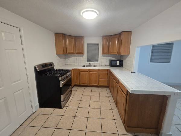 0BR/1BA In Law Adu · San Leandro photo 5