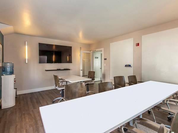 Apartments on Kiely Blvd · San Jose photo 4