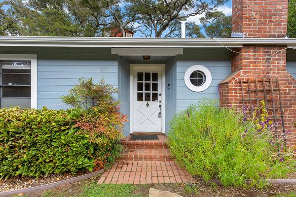 2BR/1BA Single Family House · Oakland photo 3