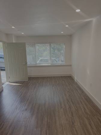 1BR/1BA Apartment on Arnold Drive · Glen Ellen