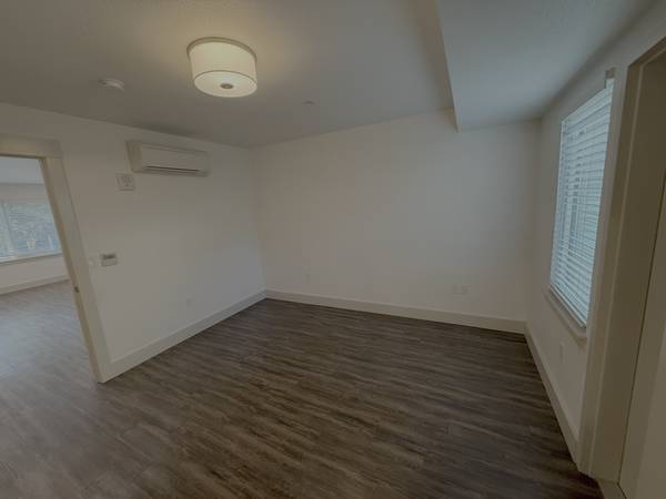 1BR/1BA Apartment on Arnold Drive · Glen Ellen photo 3