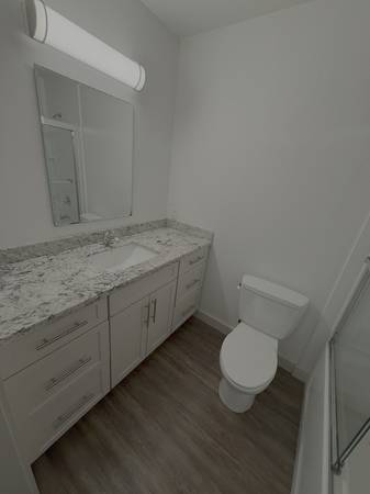 1BR/1BA Apartment on Arnold Drive · Glen Ellen photo 5