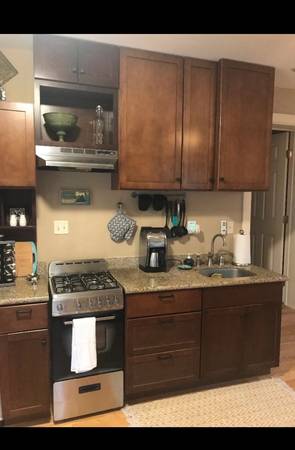 1BR/1BA In Law Adu on Near Barlow · Sebastopol photo 5
