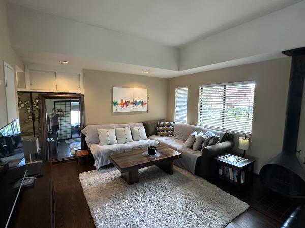 1BR/1BA Apartment · Los Altos