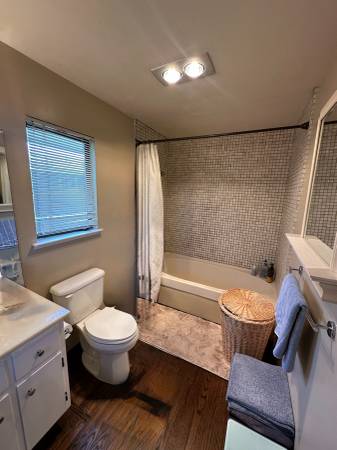 1BR/1BA Apartment · Los Altos photo 5