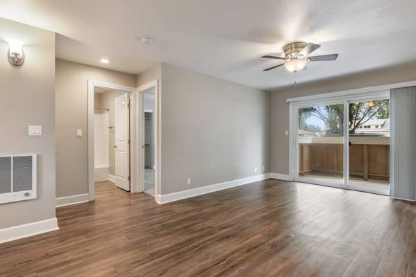 Apartments on Fremont Blvd · Fremont photo 2