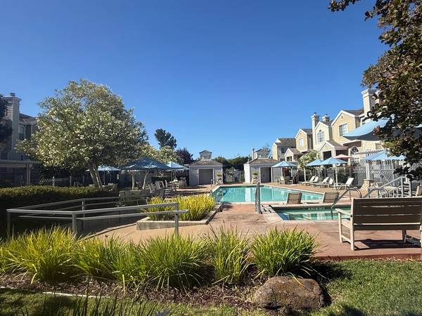 3BR/3BA House on Chart Lane · Redwood City photo 2