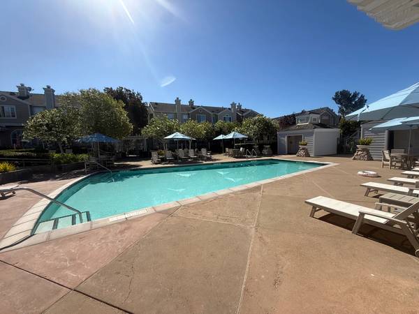 3BR/3BA House on Chart Lane · Redwood City photo 3