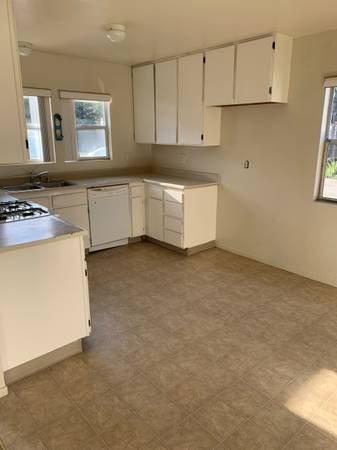 3BR/2BA Townhouse · Santa Cruz photo 2