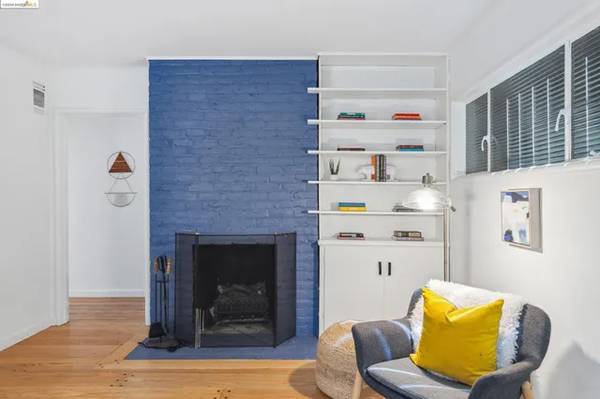1BR/1BA Condo on Le Conte Avenue · Berkeley photo 5