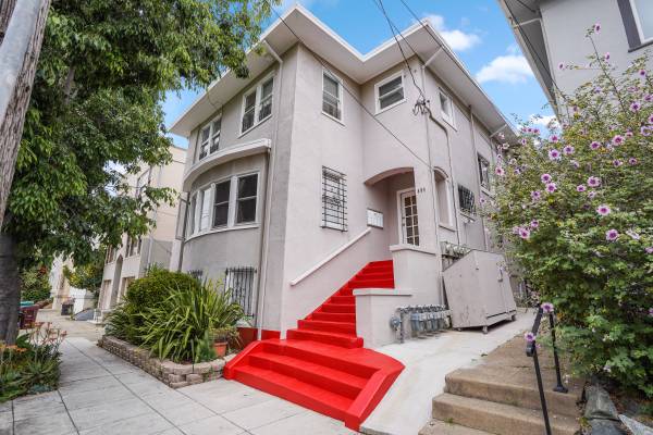 1BR/1BA Apartment on 41st St · Oakland