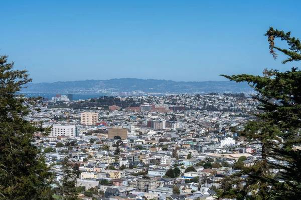 2BR/1BA Apartment · San Francisco photo 4