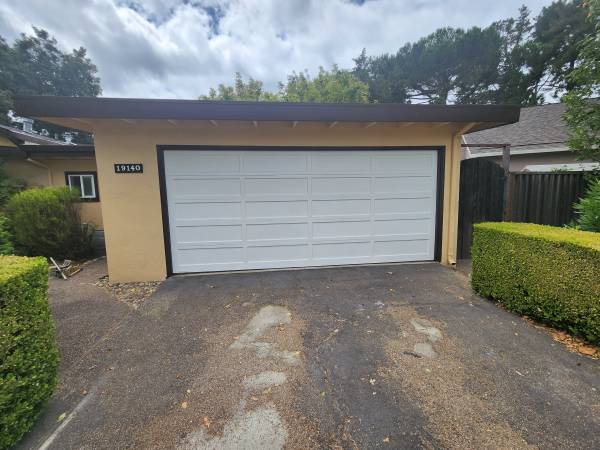 3BR/2BA Single Family House · Saratoga photo 3