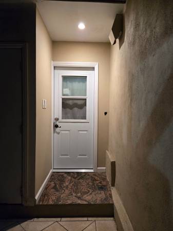 0BR/1BA Apartment · Burlingame photo 3