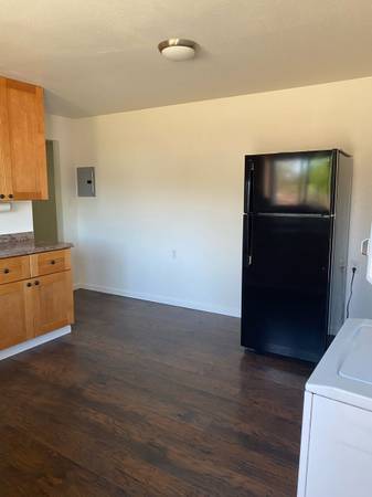 3BR/3BA House · Petaluma photo 2