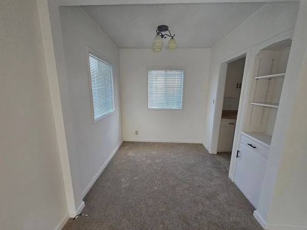 1BR/1BA Duplex · Richmond photo 4