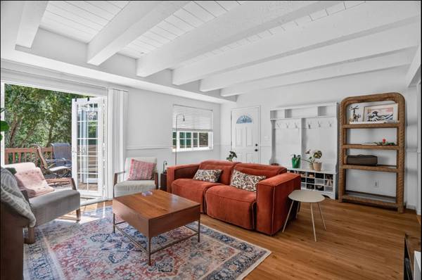 3BR/2BA Duplex · Scotts Valley photo 2