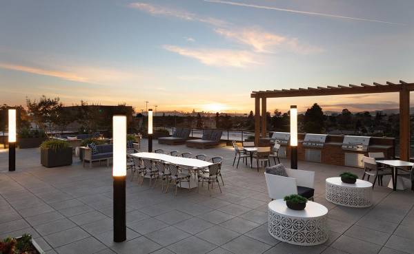 Apartments on Broadway · Oakland
