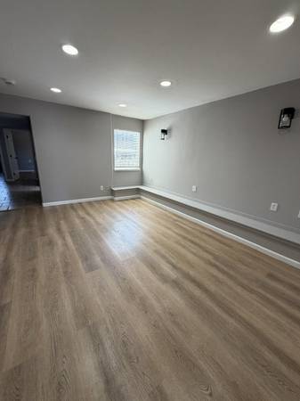 3BR/2BA Duplex · Oakland photo 4