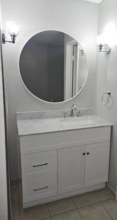 1BR/1BA Apartment on Canal Street · San Rafael photo 5