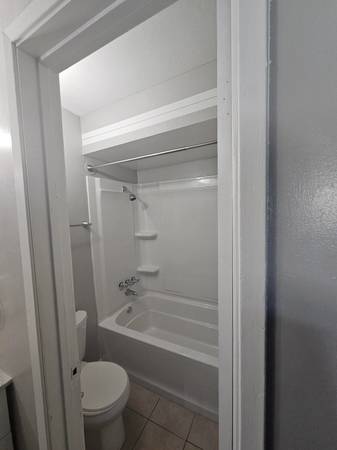 1BR/1BA Apartment on Canal Street · San Rafael photo 3