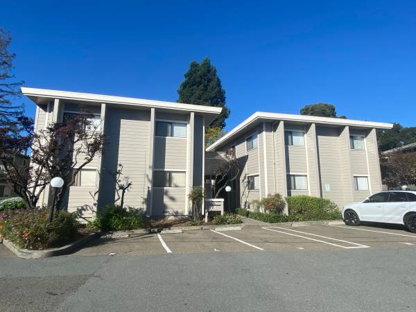 1BR/1BA Apartment · San Rafael
