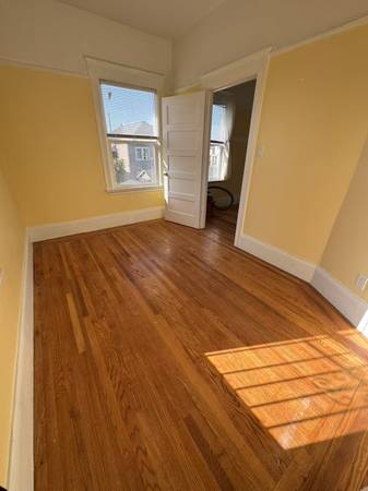 4BR/2BA Duplex · Oakland photo 4