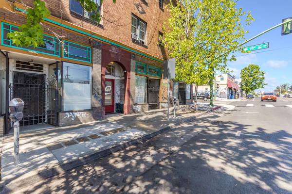 1BR/1BA Loft · Oakland photo 4