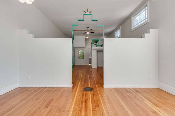 1BR/1BA Loft · Oakland photo 5
