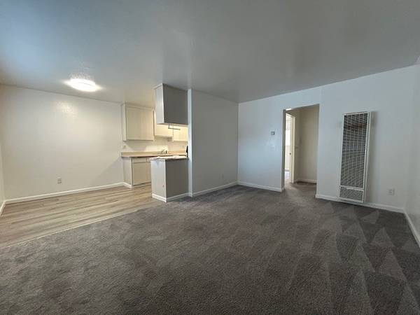 Apartments on Lincoln Ave · Oakland photo 5