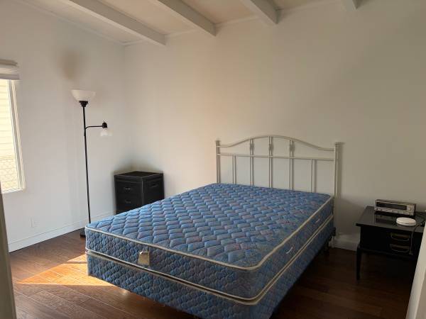 3BR/1BA Single Family House · Daly City photo 4