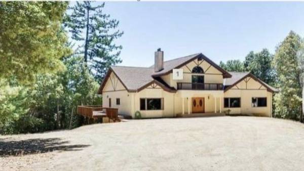 3BR/1BA Apartment on Sunlit Ln. · Santa Cruz