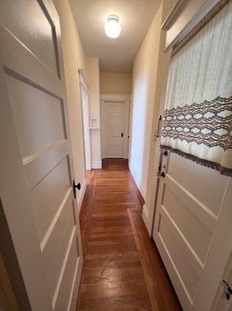 1BR/1BA Apartment · Berkeley photo 2
