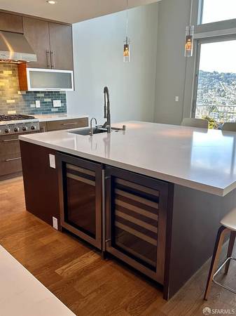 3BR/3BA Single Family House · San Francisco photo 5