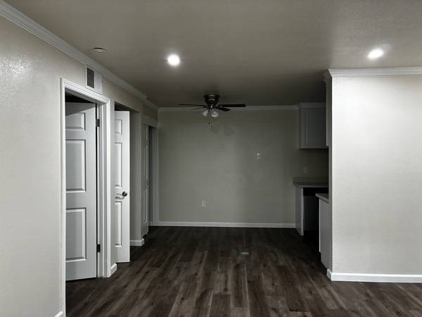 Apartments on Marlow Rd · Santa Rosa photo 3